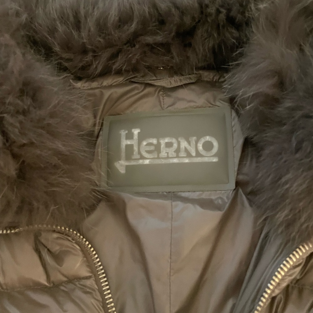 Herno size 38 coat real fur